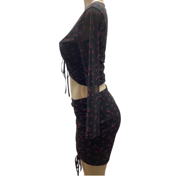J for Justify Cherry Mesh Skirt Set Size Large Preloved - Picture 3 of 7